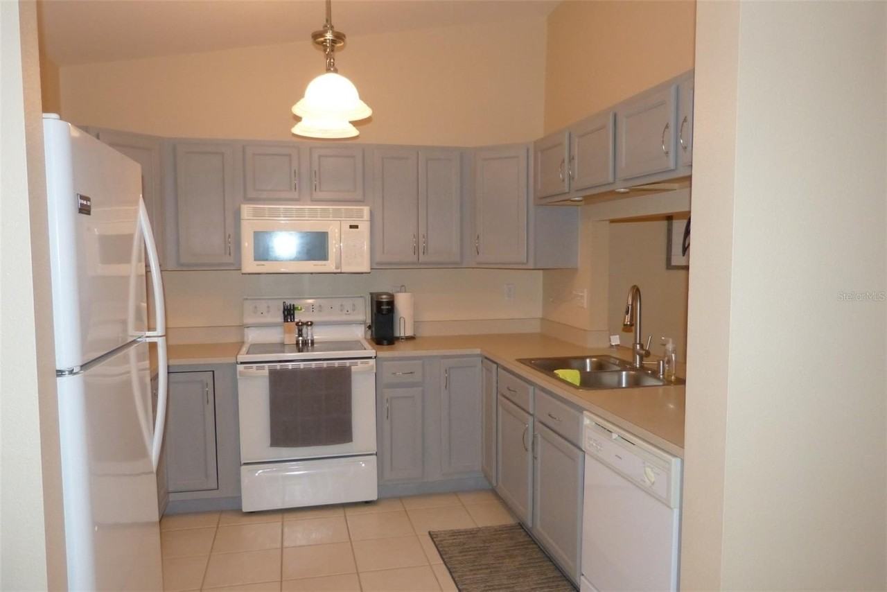 1610 Seascape Cir #1610 - Photo 3 of 18