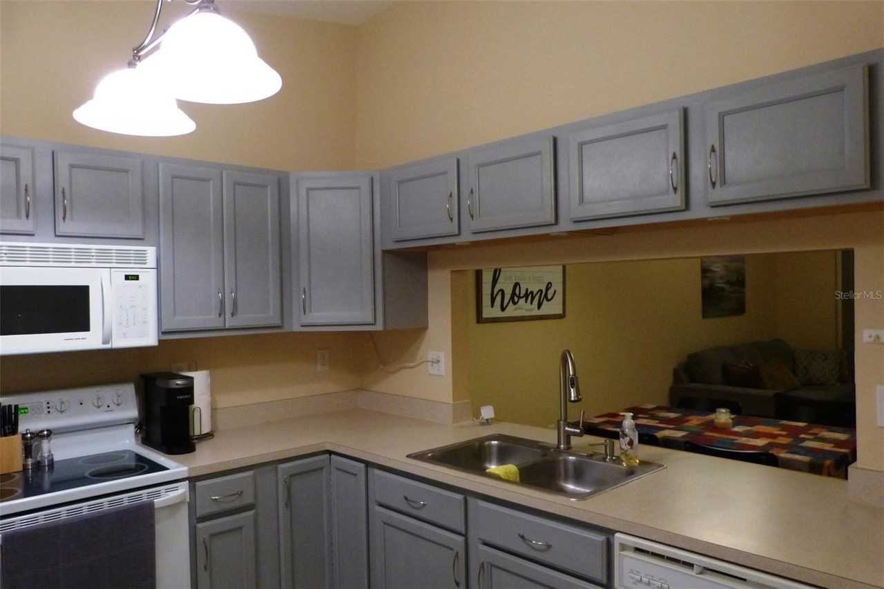 1610 Seascape Cir #1610 - Photo 4 of 18
