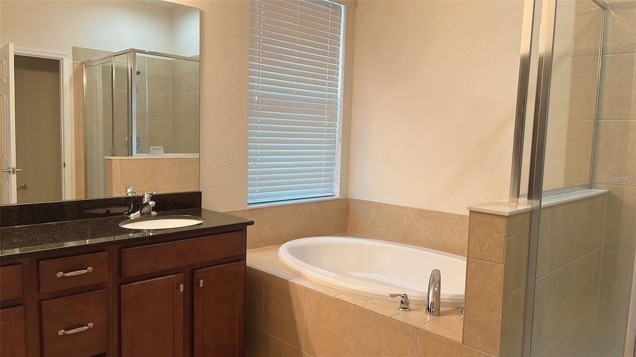 2931 Shetland Ridge Dr - Photo 6 of 13