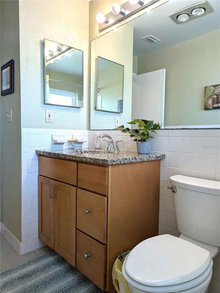 4415 96th Ave N - Photo 7 of 26