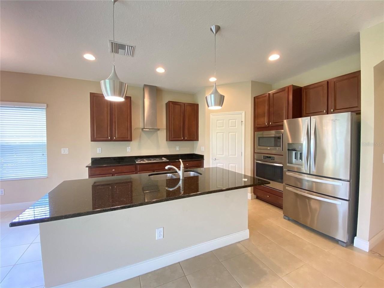 6507 Park Terrace Ln - Photo 6 of 17
