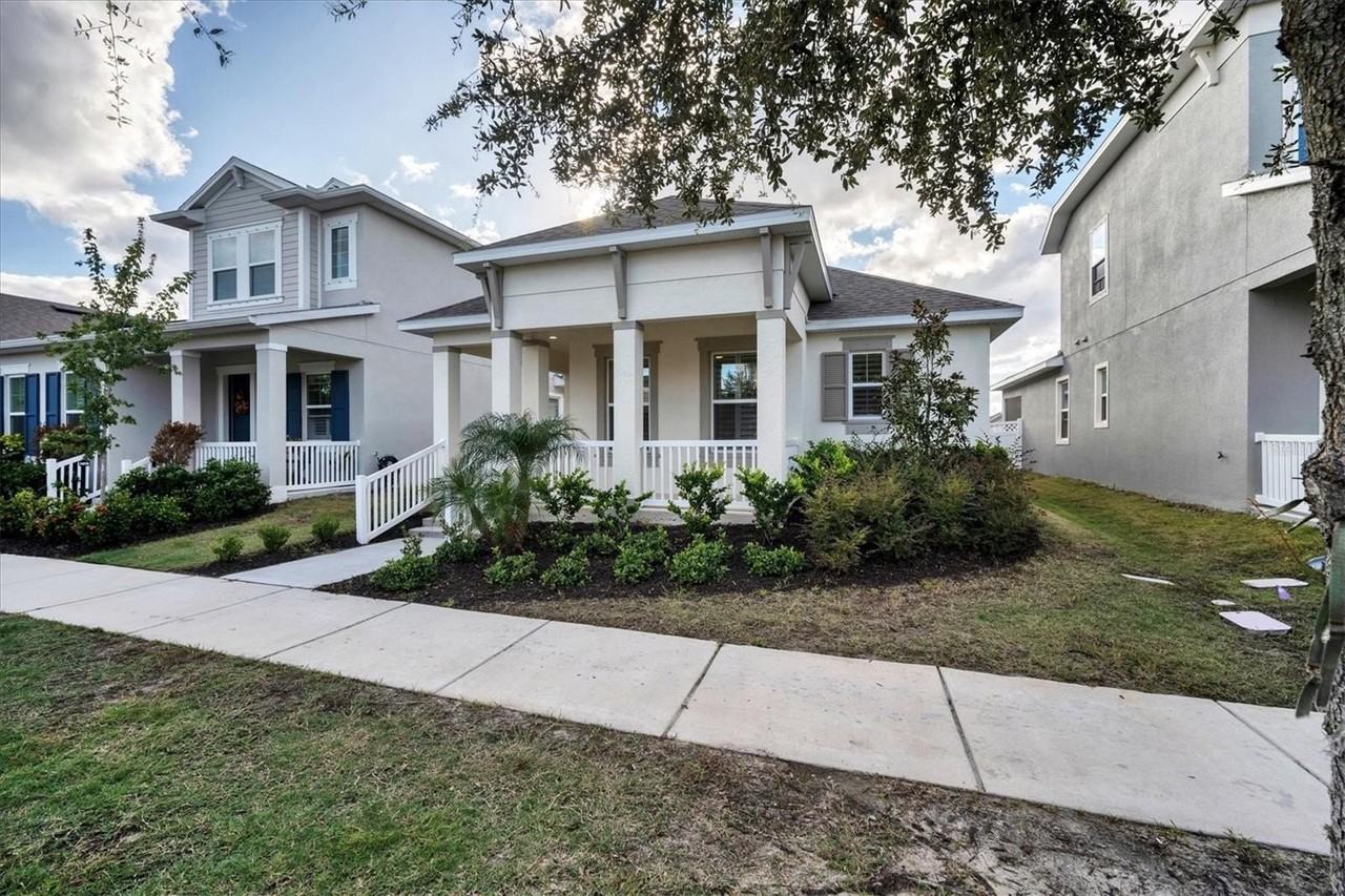 724 Winterside Dr - Photo 4 of 50