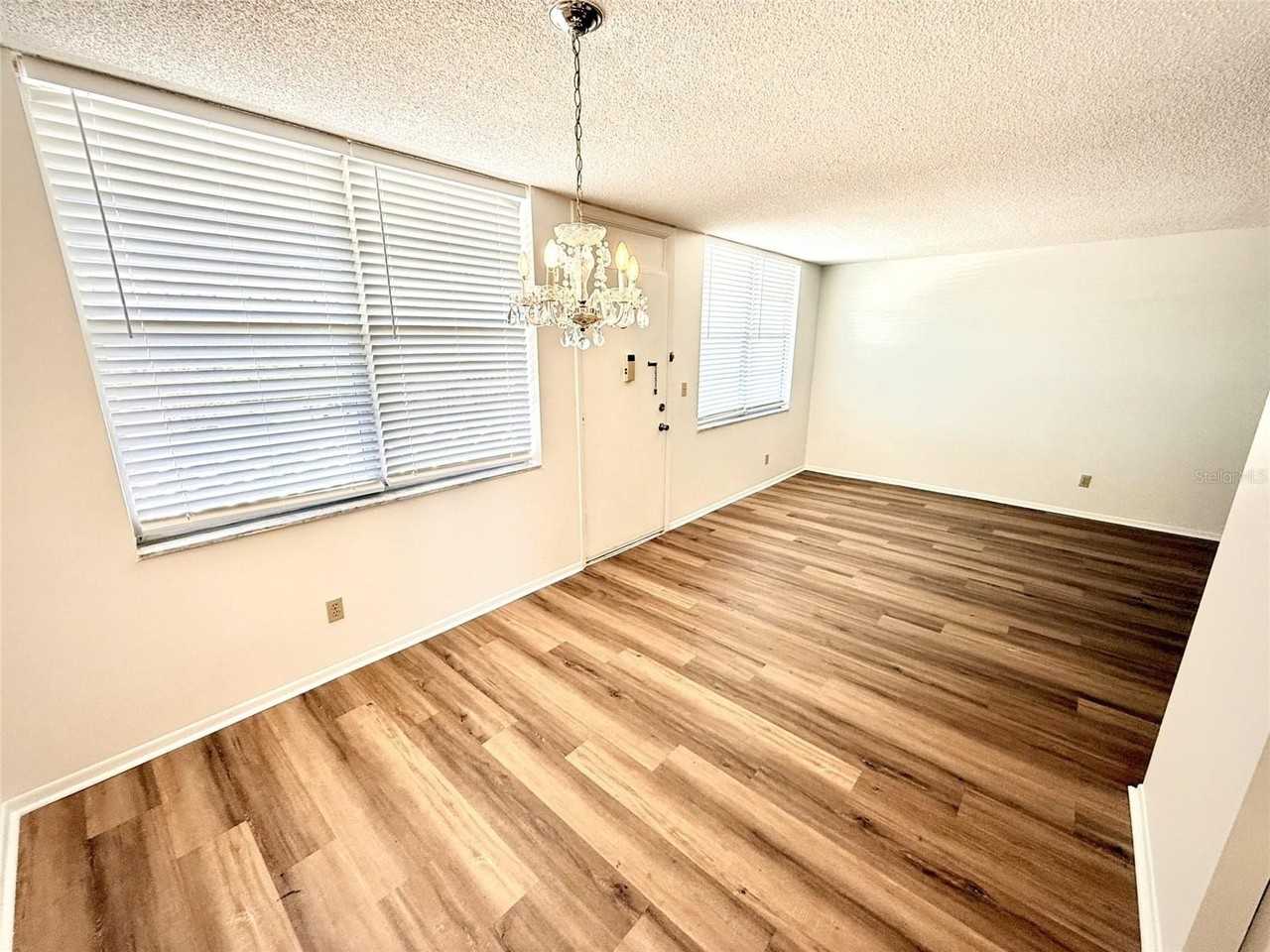 4880 Locust St Ne #234 - Photo 5 of 17