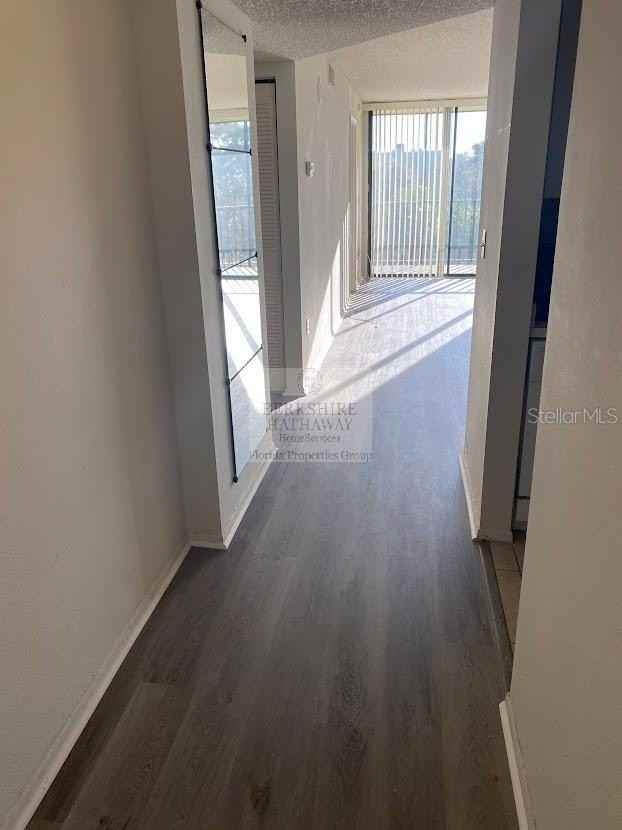 800 Cove Cay Dr #5D - Photo 2 of 32