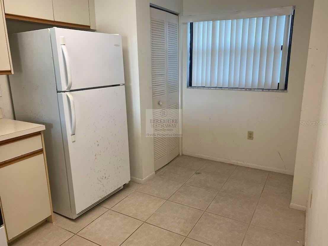 800 Cove Cay Dr #5D - Photo 4 of 32