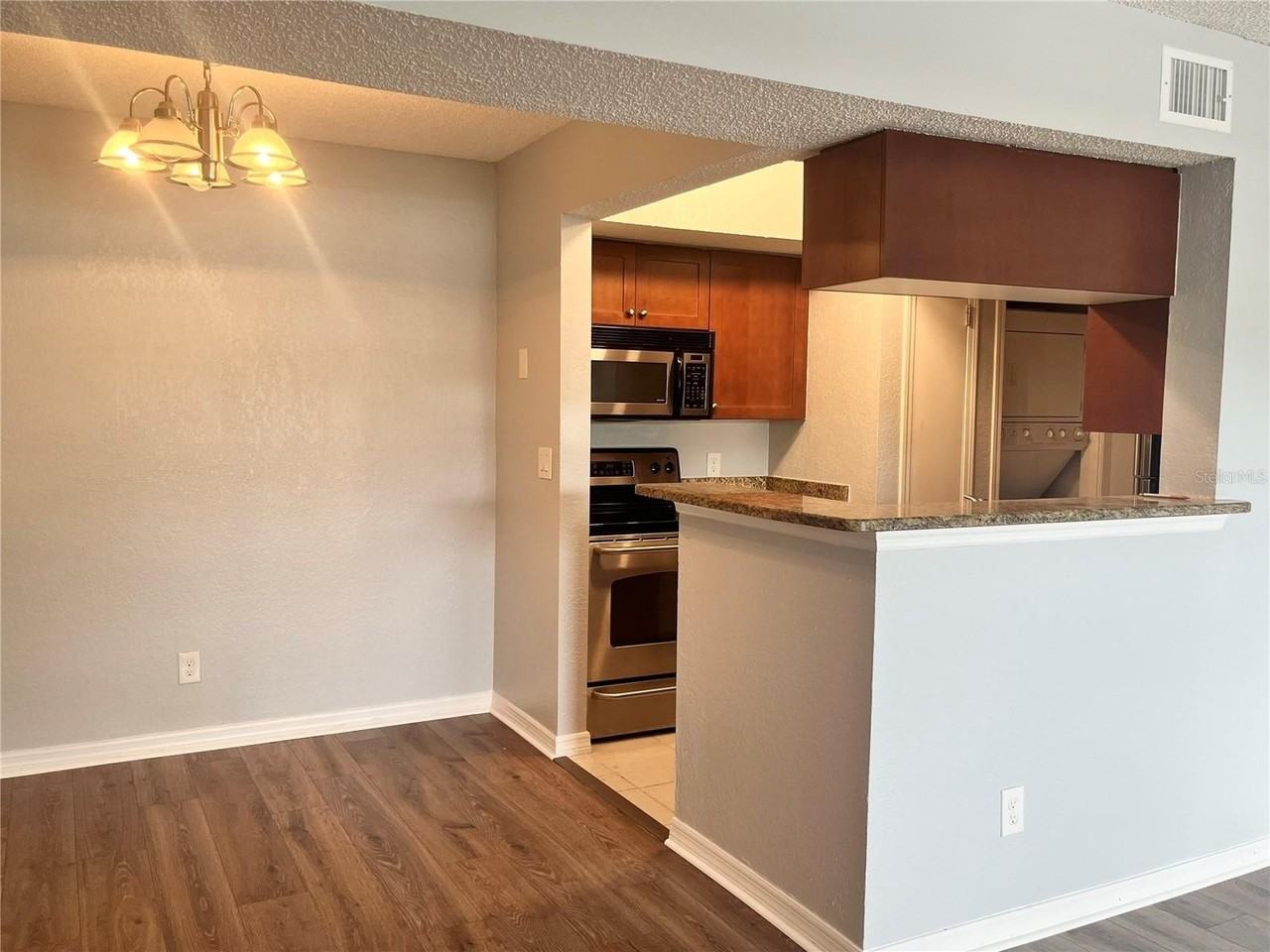 10200 Gandy Blvd N #813 - Photo 6 of 24