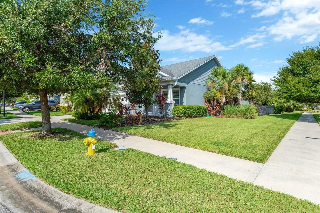 6420 Seasound Dr - Photo 4 of 42