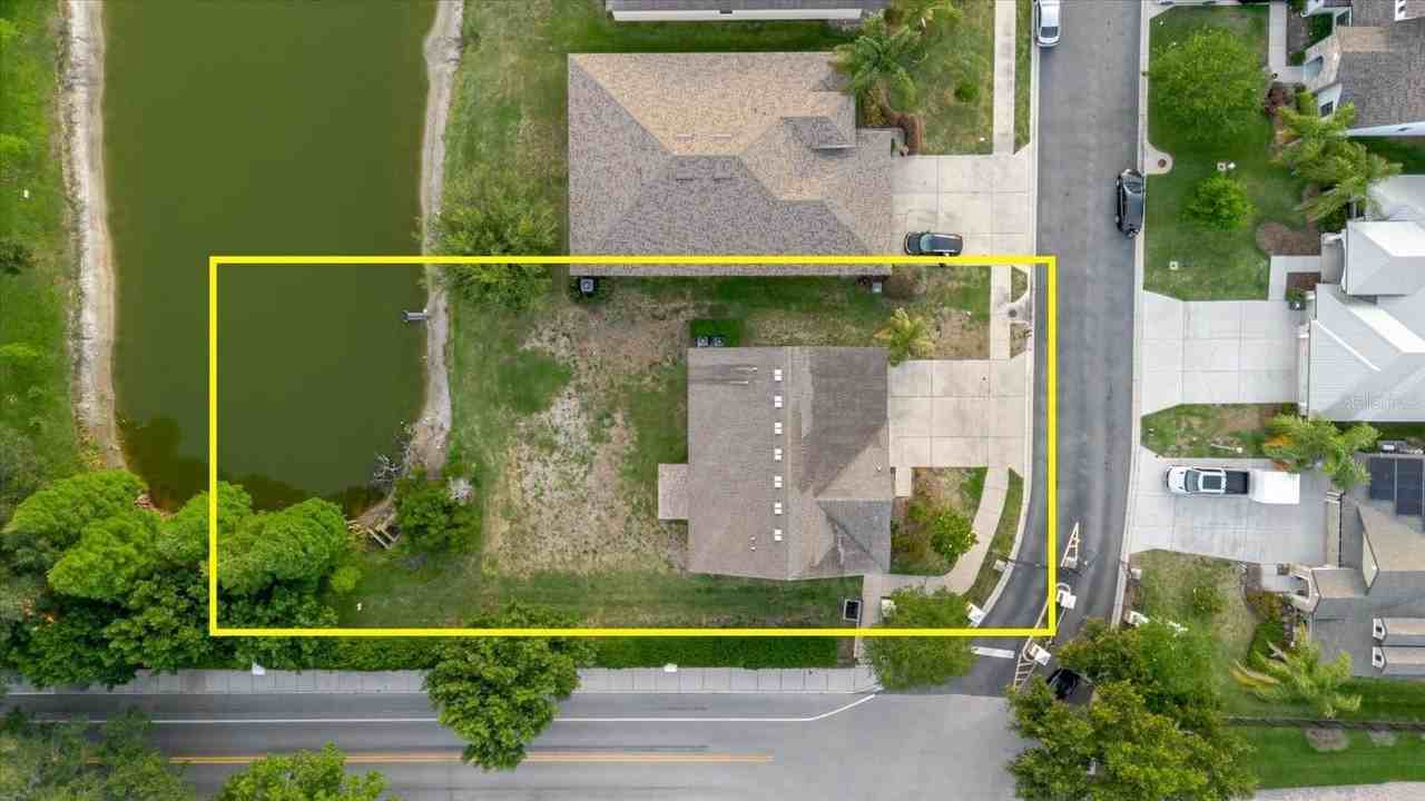 1389 Heritage Landings Dr - Photo 4 of 50