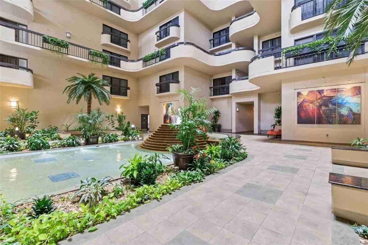 2413 Bayshore Blvd #1004 - Photo 6 of 50