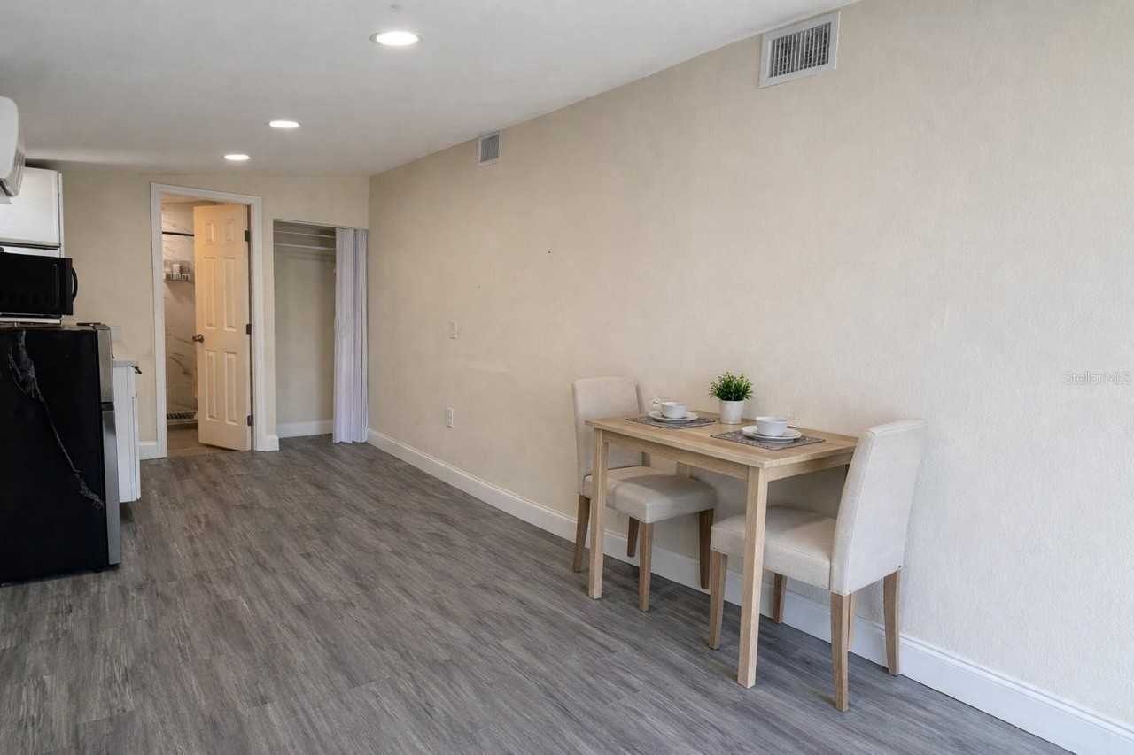 5620 1st St #REAR - Photo 3 of 8
