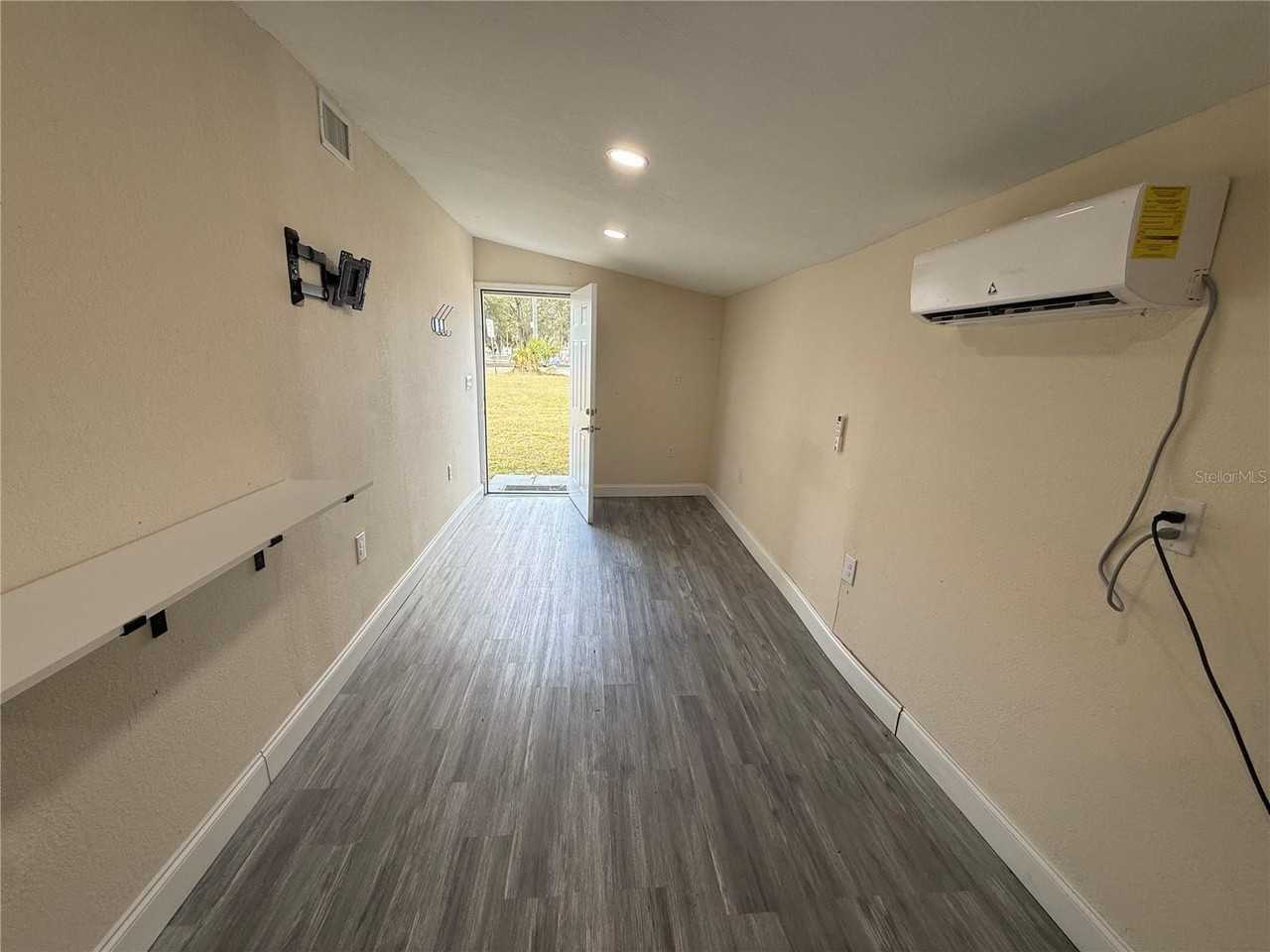 5620 1st St #REAR - Photo 5 of 8