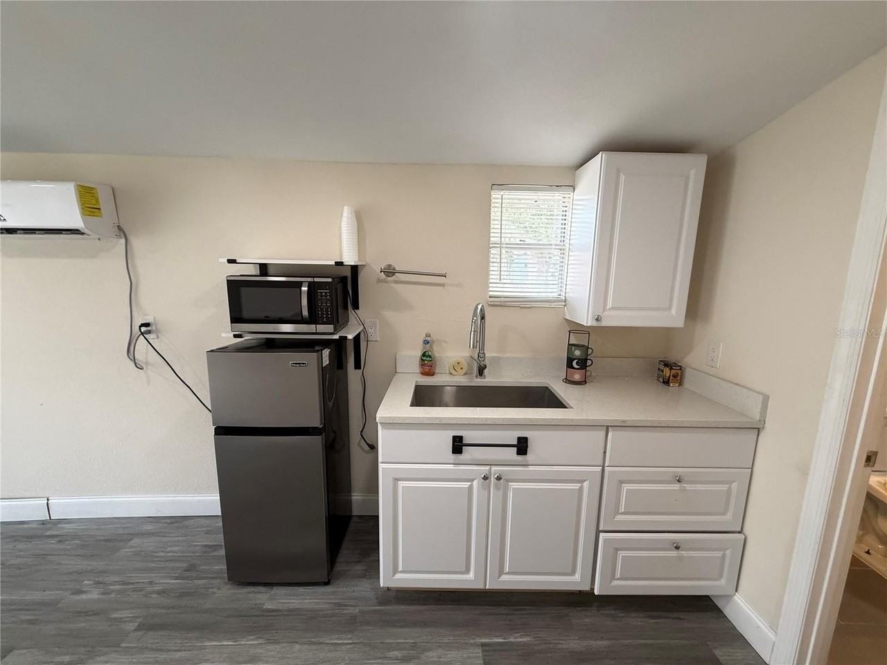 5620 1st St #REAR - Photo 7 of 8