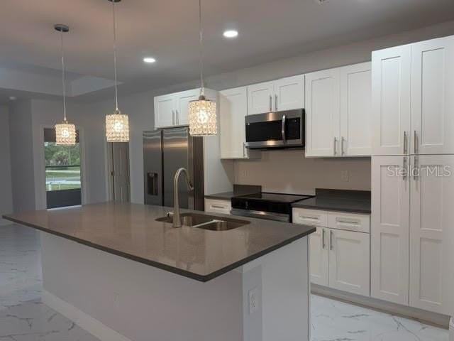 744/746 EISENHOWER Boulevard - Photo 5 of 16