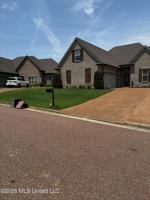 featured image of 2576 Summer Knoll Dr