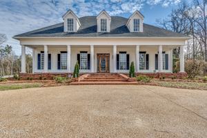 featured image of 200 Cripple Creek Rd