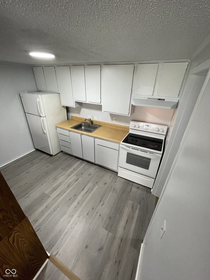 2000 Indianapolis Rd #112 - Photo 5 of 10