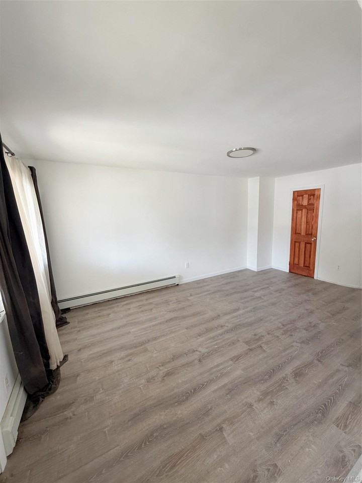 6947 Hillmeyer Ave #2 - Photo 4 of 12