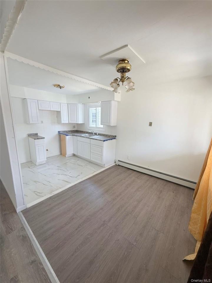 6947 Hillmeyer Ave #2 - Photo 5 of 12