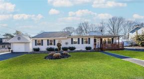 54 Champlin St - Photo 1 of 1