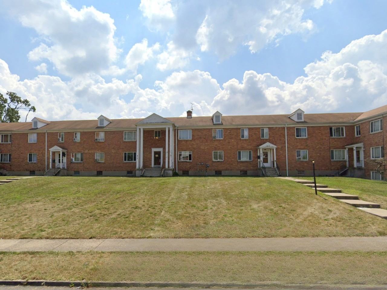 412 Ryburn Ave #B5 - Photo 4 of 4