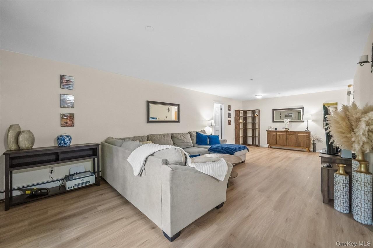 508 Central Park Ave #5101 - Photo 7 of 33