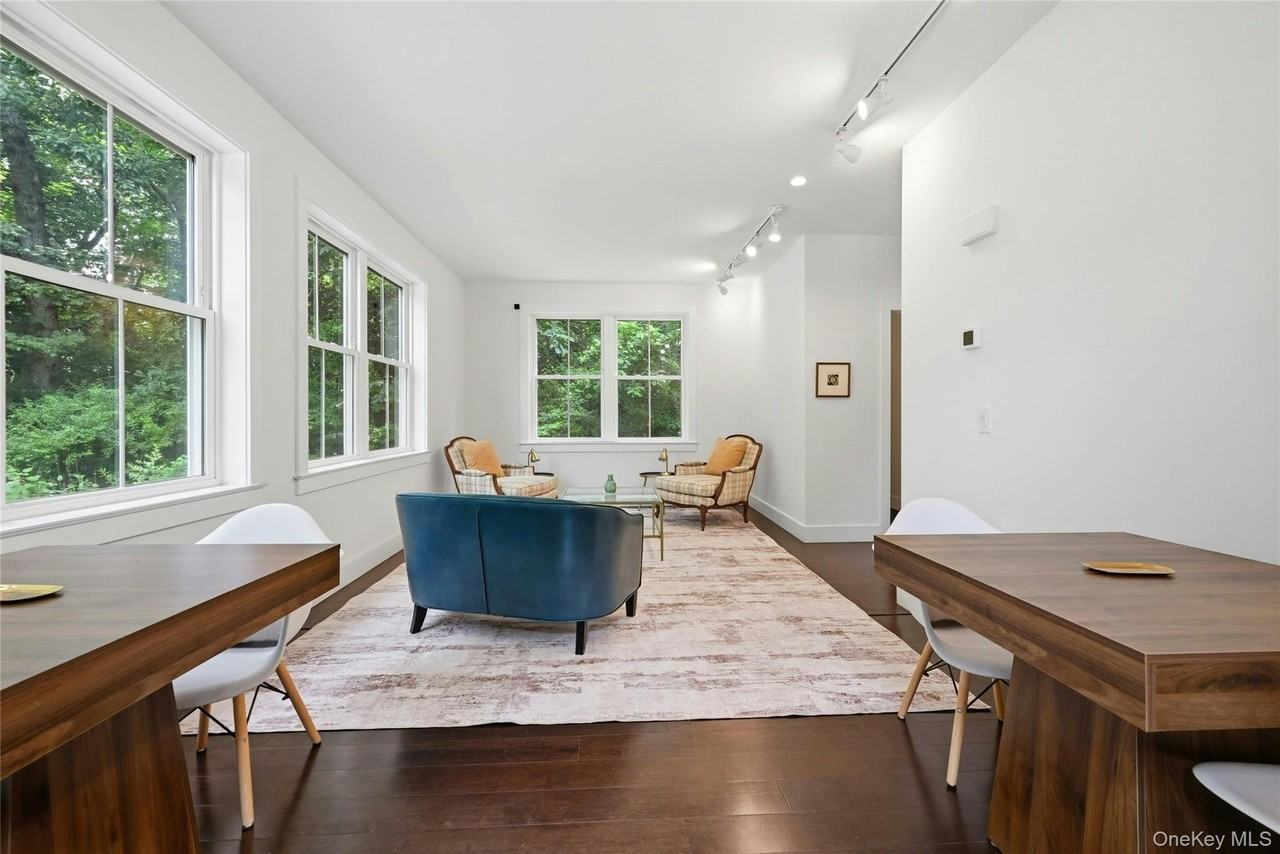 13595 Soundview Ave - Photo 5 of 19