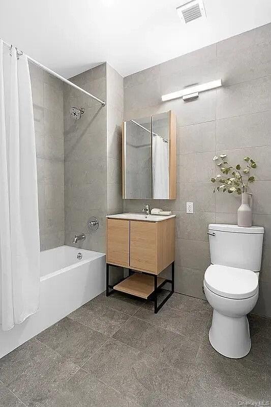 434 26th Ave #304 - Photo 4 of 4