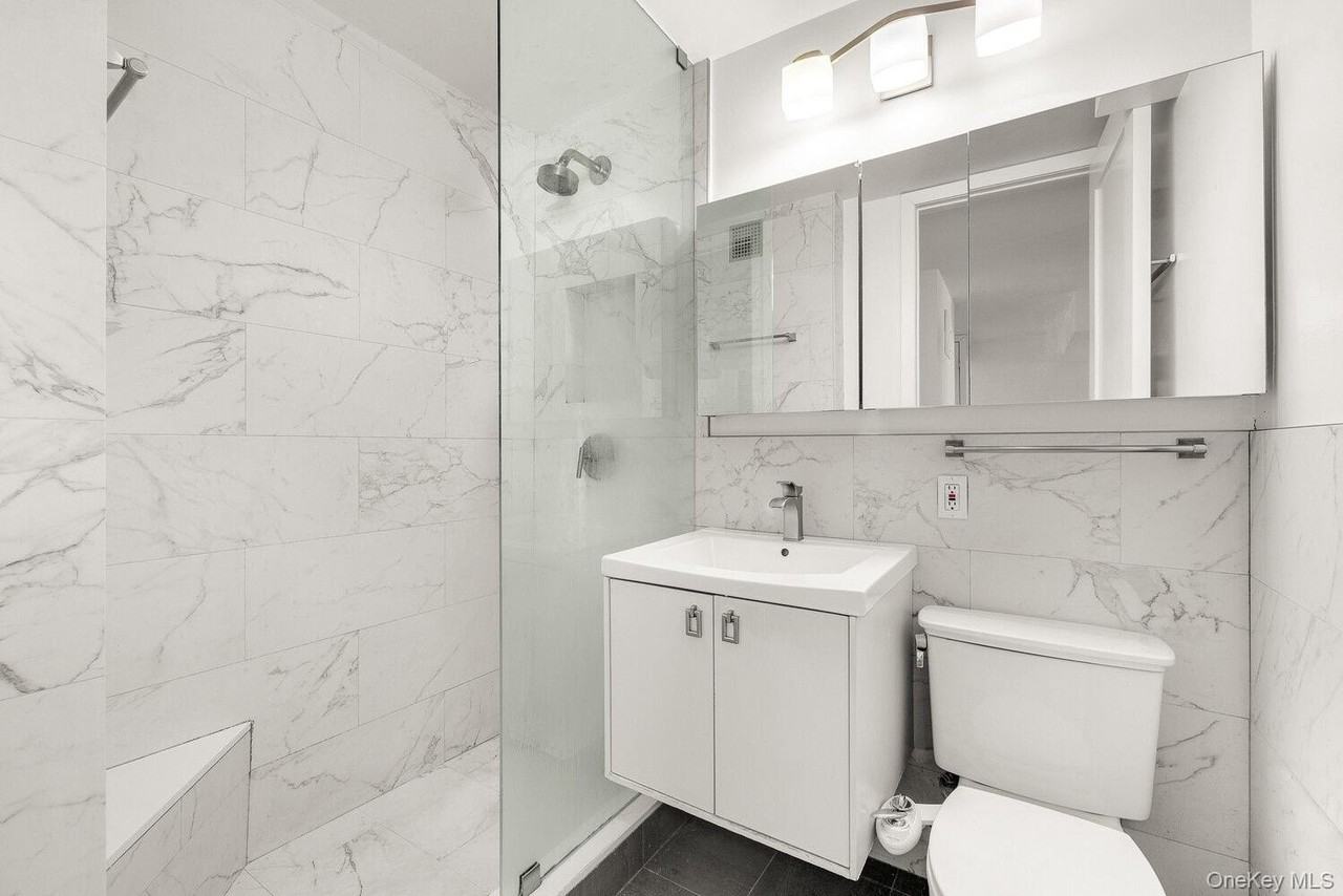 305 E 24th St #19T - Photo 7 of 7