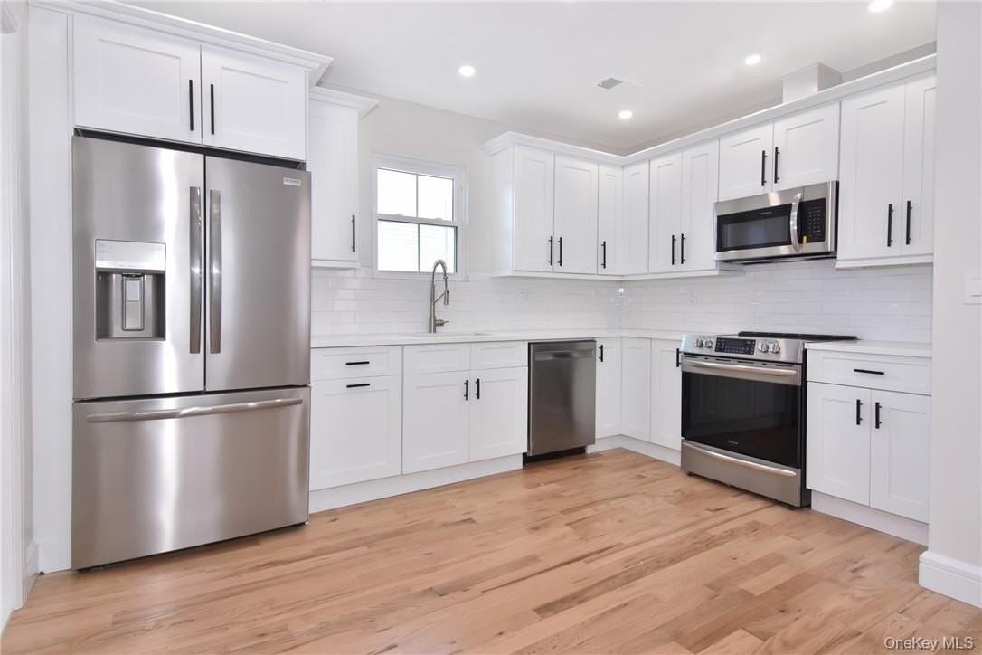 142 Second Ave - Photo 5 of 21