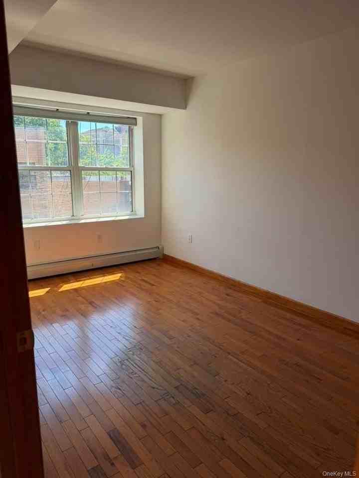 3519 Leavitt St #4J - Photo 4 of 10