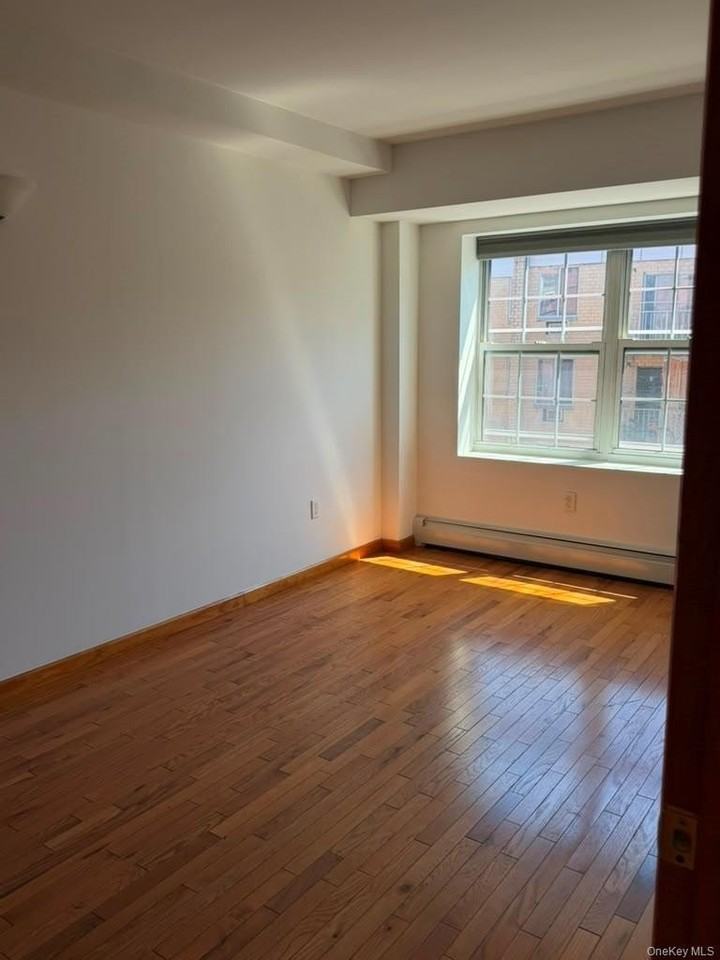 3519 Leavitt St #4J - Photo 7 of 10
