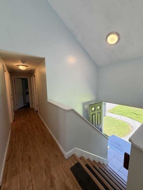 25 Summer Hill Rd - Photo 5 of 32