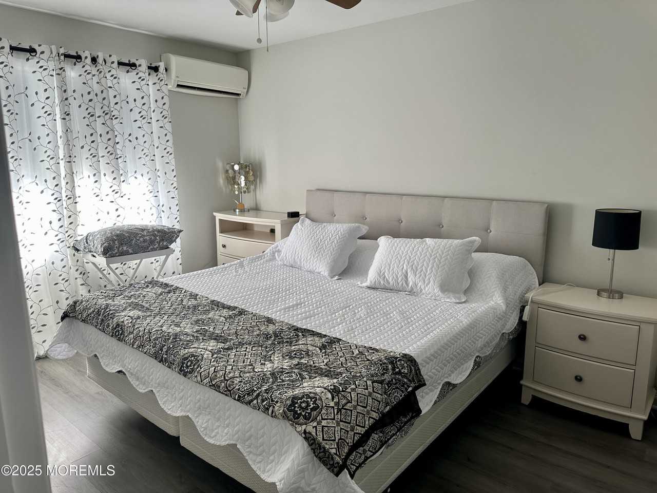 559 Tarpon Ave - Photo 5 of 13