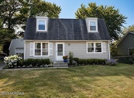 featured image of 117 Seneca Lake Dr