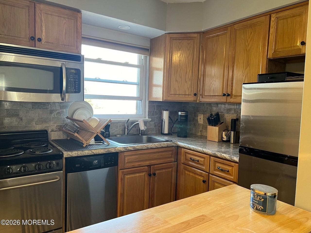 321 Shore Dr E #30 - Photo 3 of 7