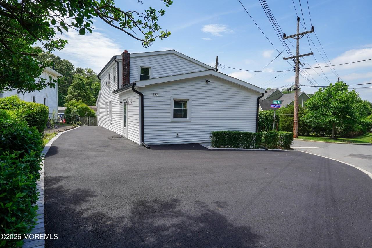 383 Navesink Ave - Photo 2 of 34