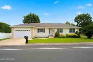 featured image of 92 Birch St