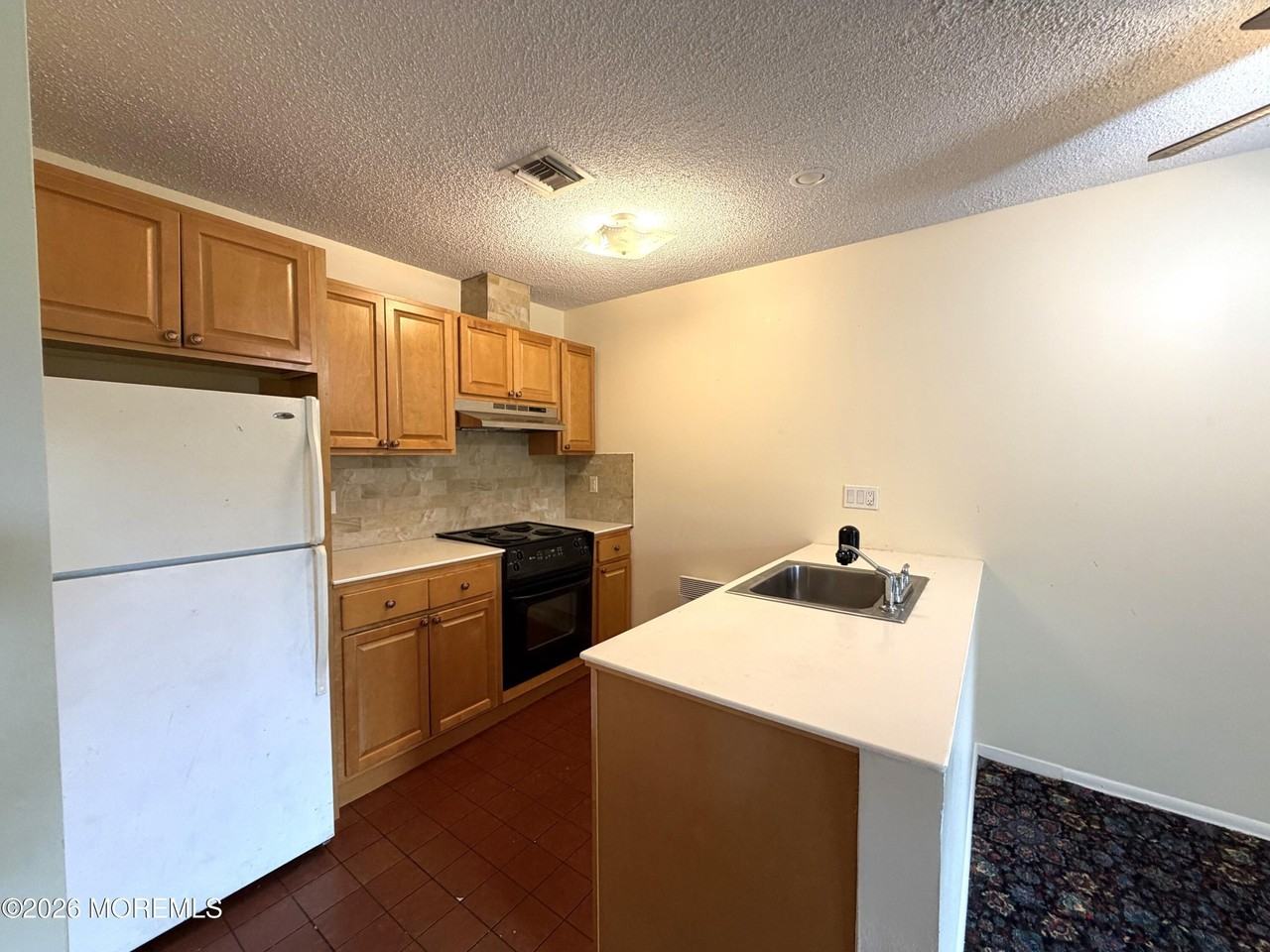 278 Crosse Dr #2G - Photo 6 of 27
