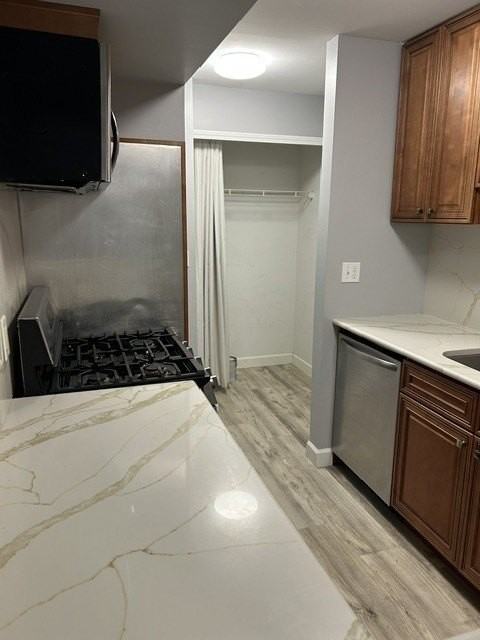 1875 Tall Oaks Dr #1410 - Photo 7 of 22