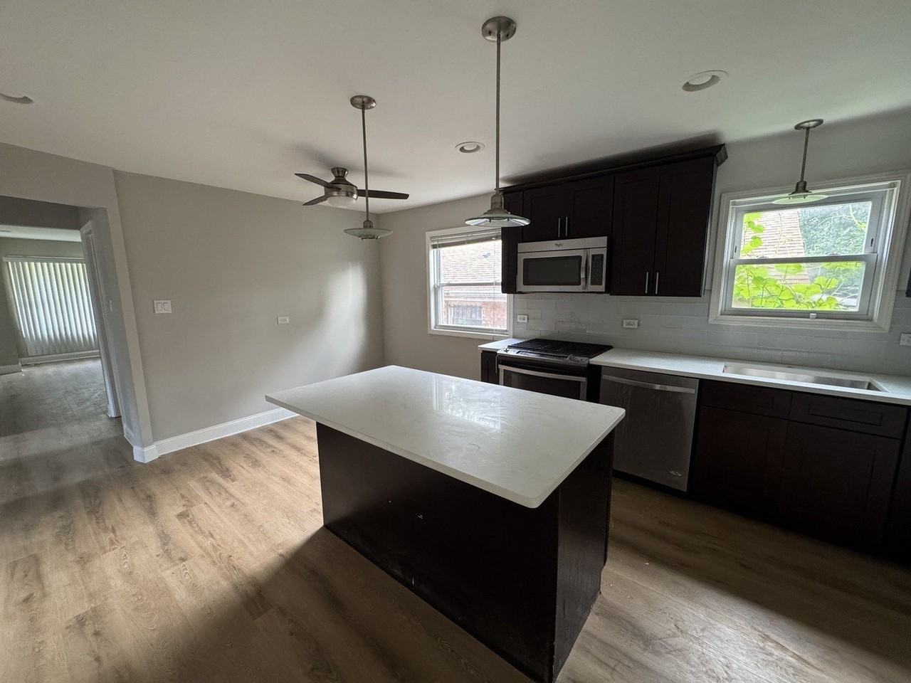 14514 Minerva Ave - Photo 4 of 5