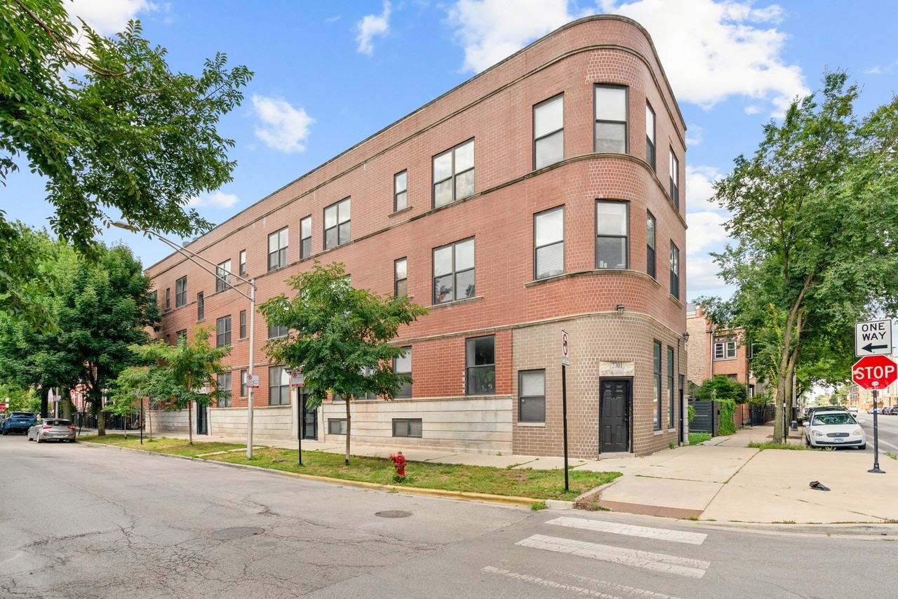 948 N Washtenaw Ave #2N
