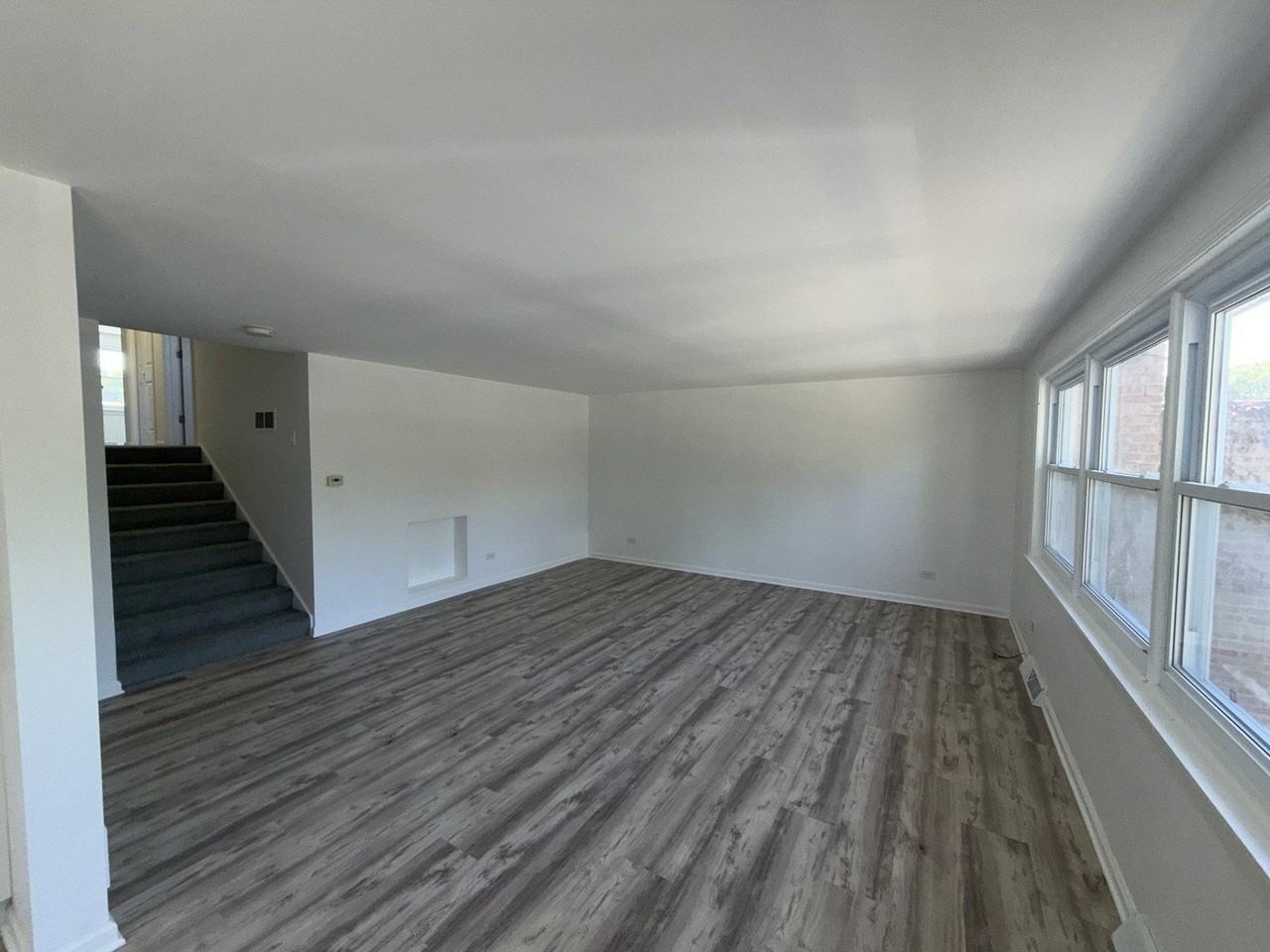 10142 S Western Ave #A - Photo 3 of 14