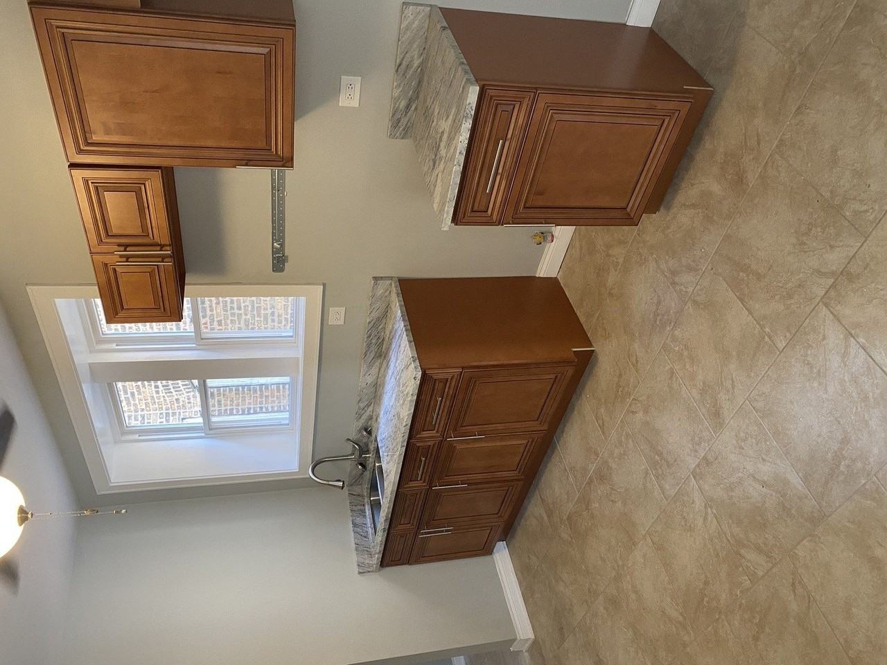 8010 S Drexel Ave - Photo 4 of 13