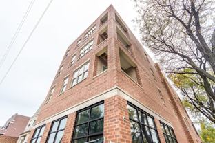 3459 W Belmont Ave #4 - Photo 1 of 1