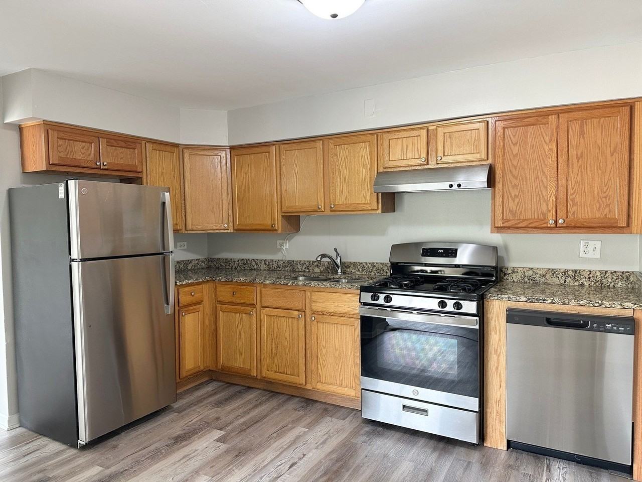 8656 S 84th Ct #1SE - Photo 2 of 12
