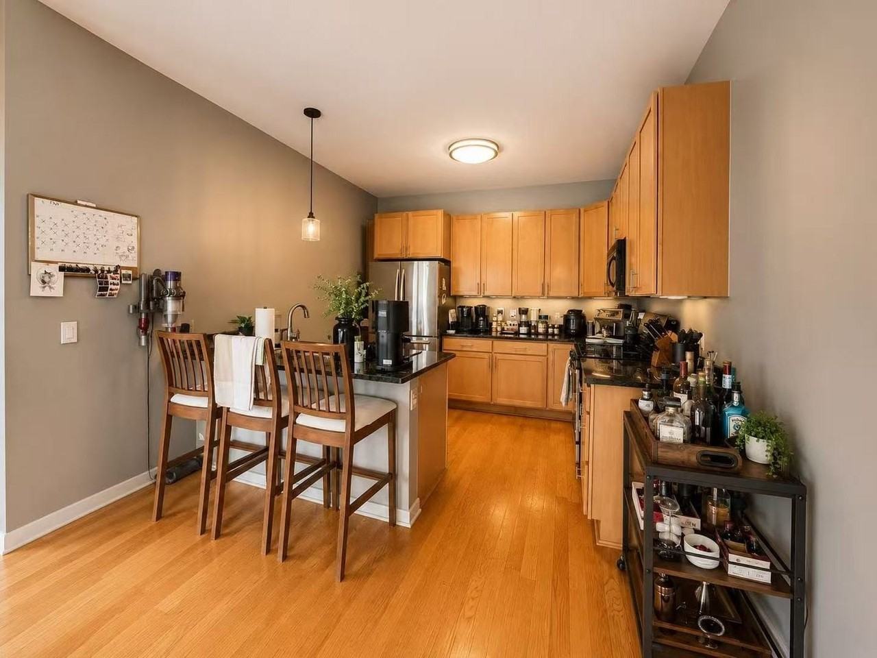 3741 N Wolcott Ave #12 - Photo 5 of 14