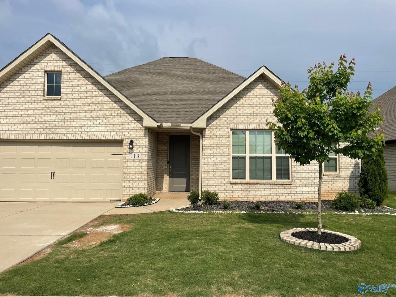 113 James Parcus Cir