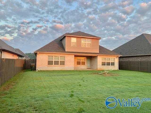 113 James Parcus Cir - Photo 2 of 12