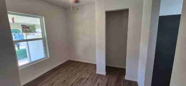 605 Macann St #605 - Photo 2 of 7