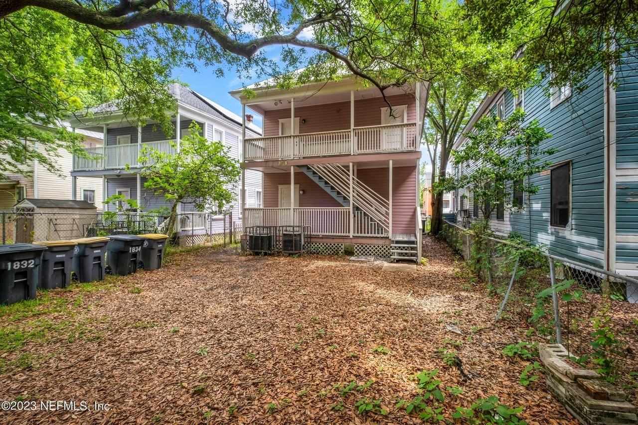 1832 Walnut St - Photo 7 of 29
